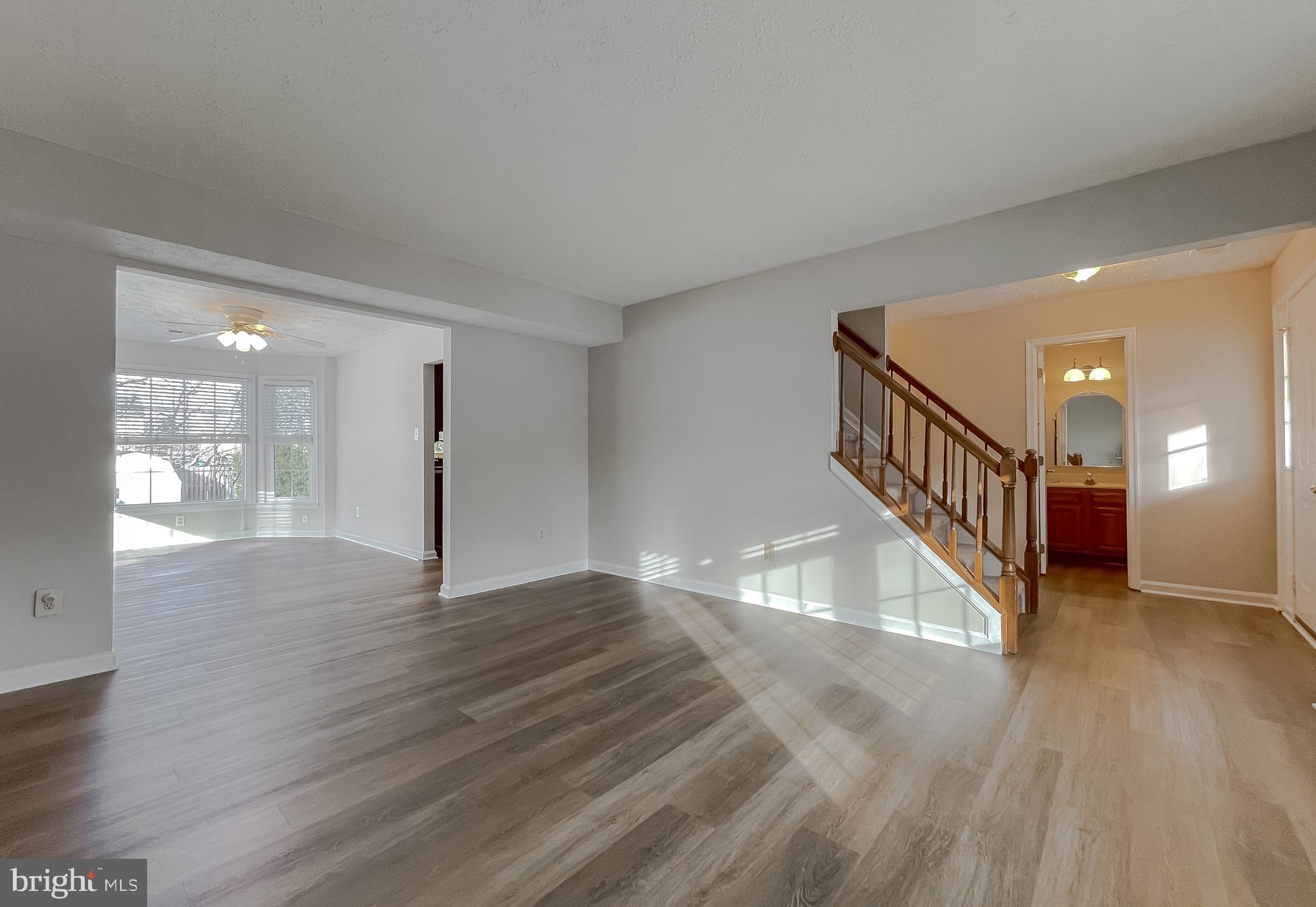 DORCHESTER - ST. CHARLES - Residential