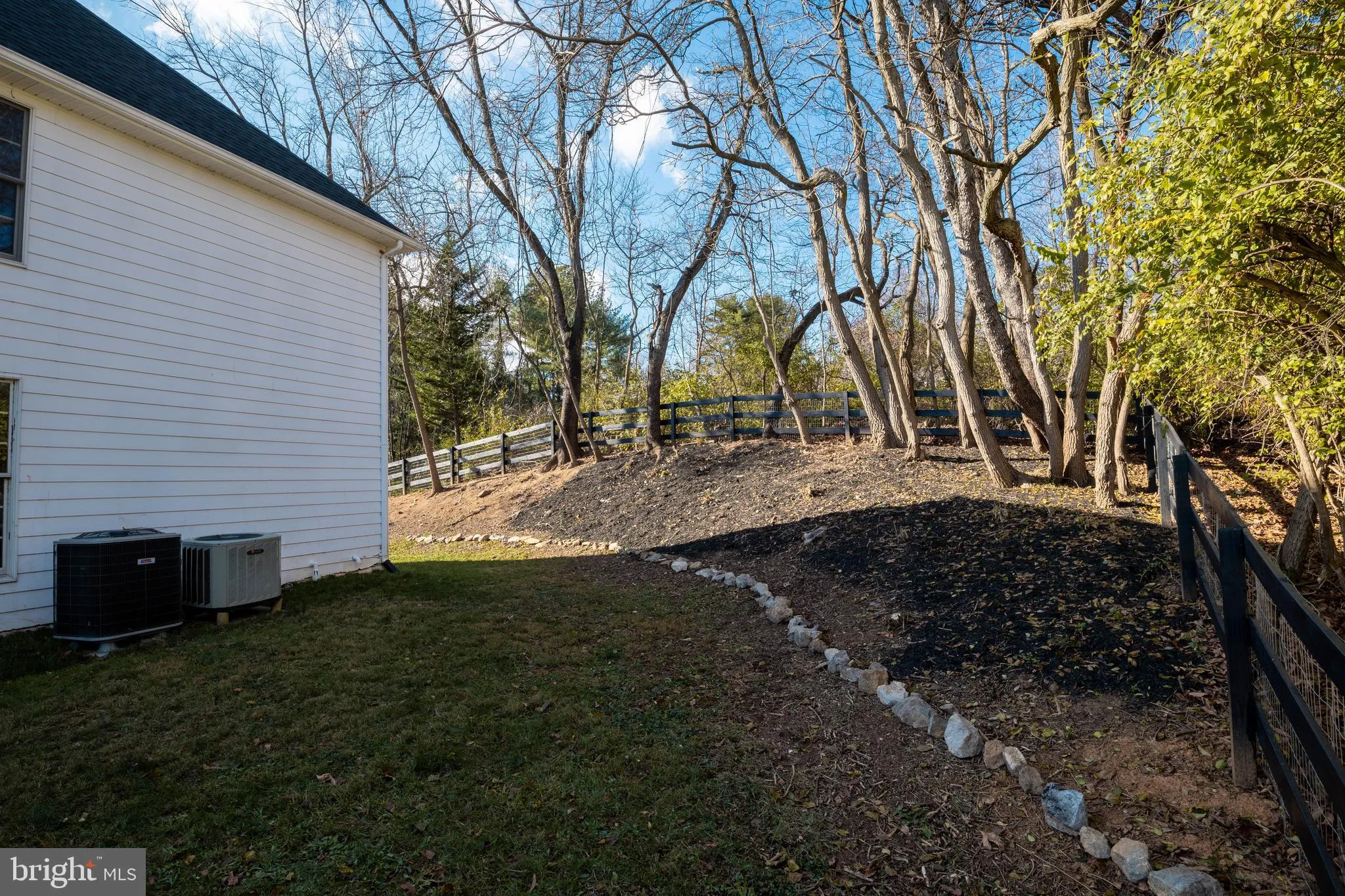 Winchester, Virginia 22601, United States, 4 Bedrooms Bedrooms, ,3 BathroomsBathrooms,Residential,Pending,29683