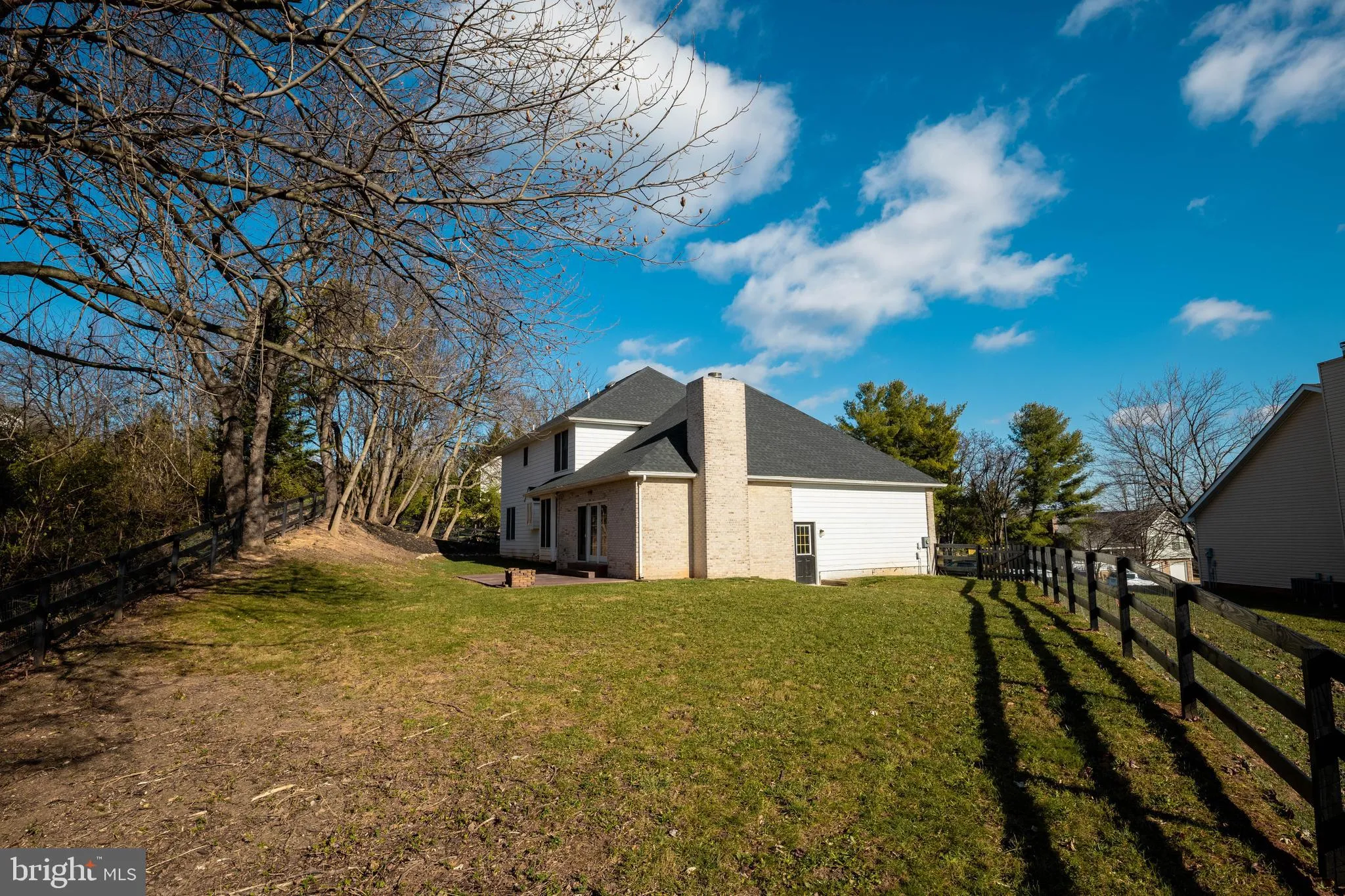 Winchester, Virginia 22601, United States, 4 Bedrooms Bedrooms, ,3 BathroomsBathrooms,Residential,Pending,29683