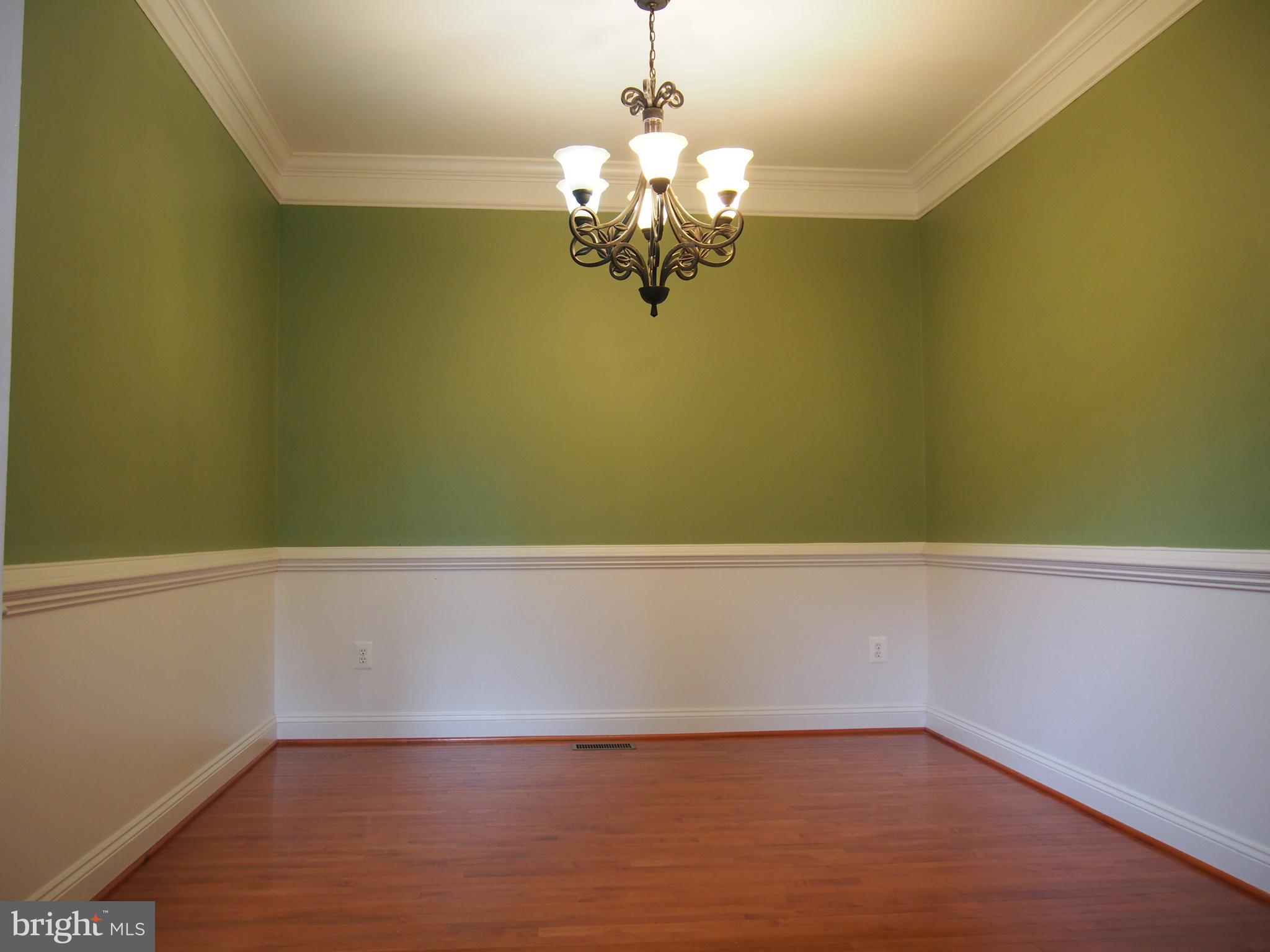 DAHLIA PARK OF WILDEWOOD - Residential Lease