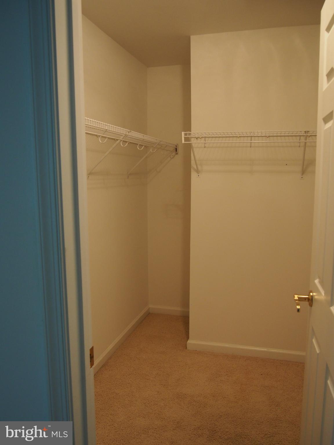 DAHLIA PARK OF WILDEWOOD - Residential Lease