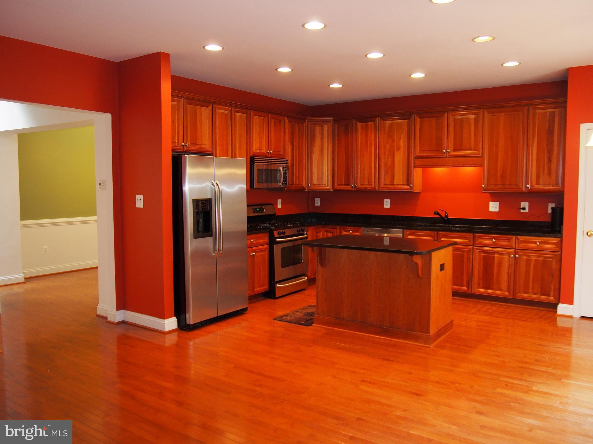 DAHLIA PARK OF WILDEWOOD - Residential Lease