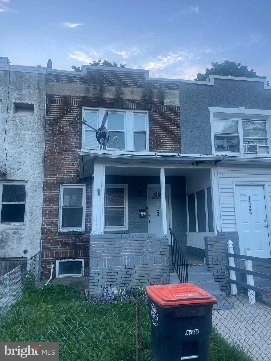 Investor Alert!! Great 3 bedroom, previously rented for $1,200 a month. Laminate flooring throughout, updated eat in kitchen, fenced in rear yard, 3 bedrooms with w2w carpeting, covered front porch. Being sold in as-is condition.