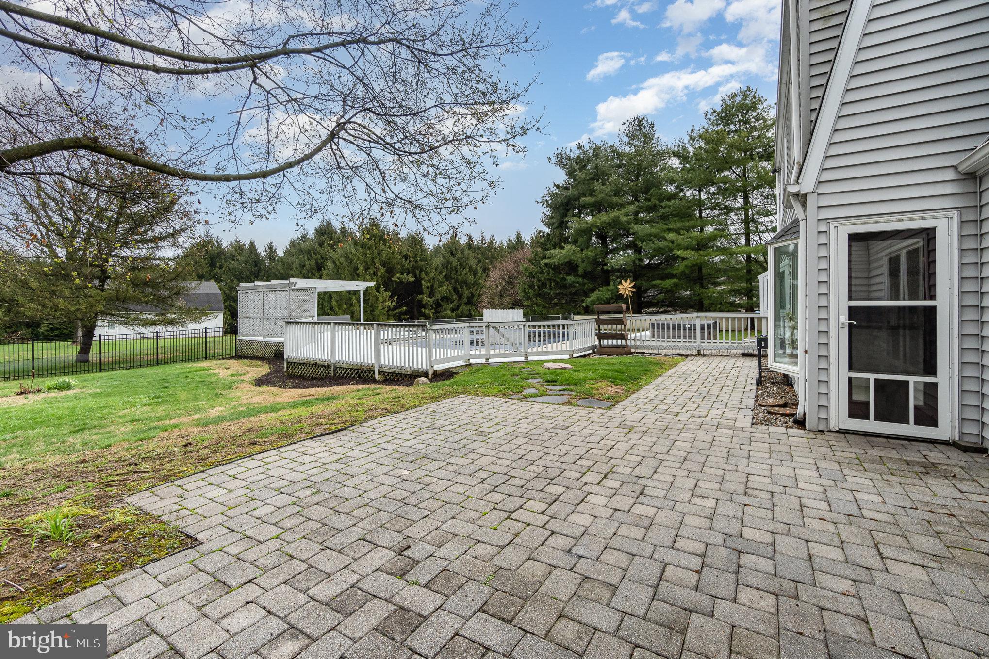 SILVER SPRING TWP - Residential