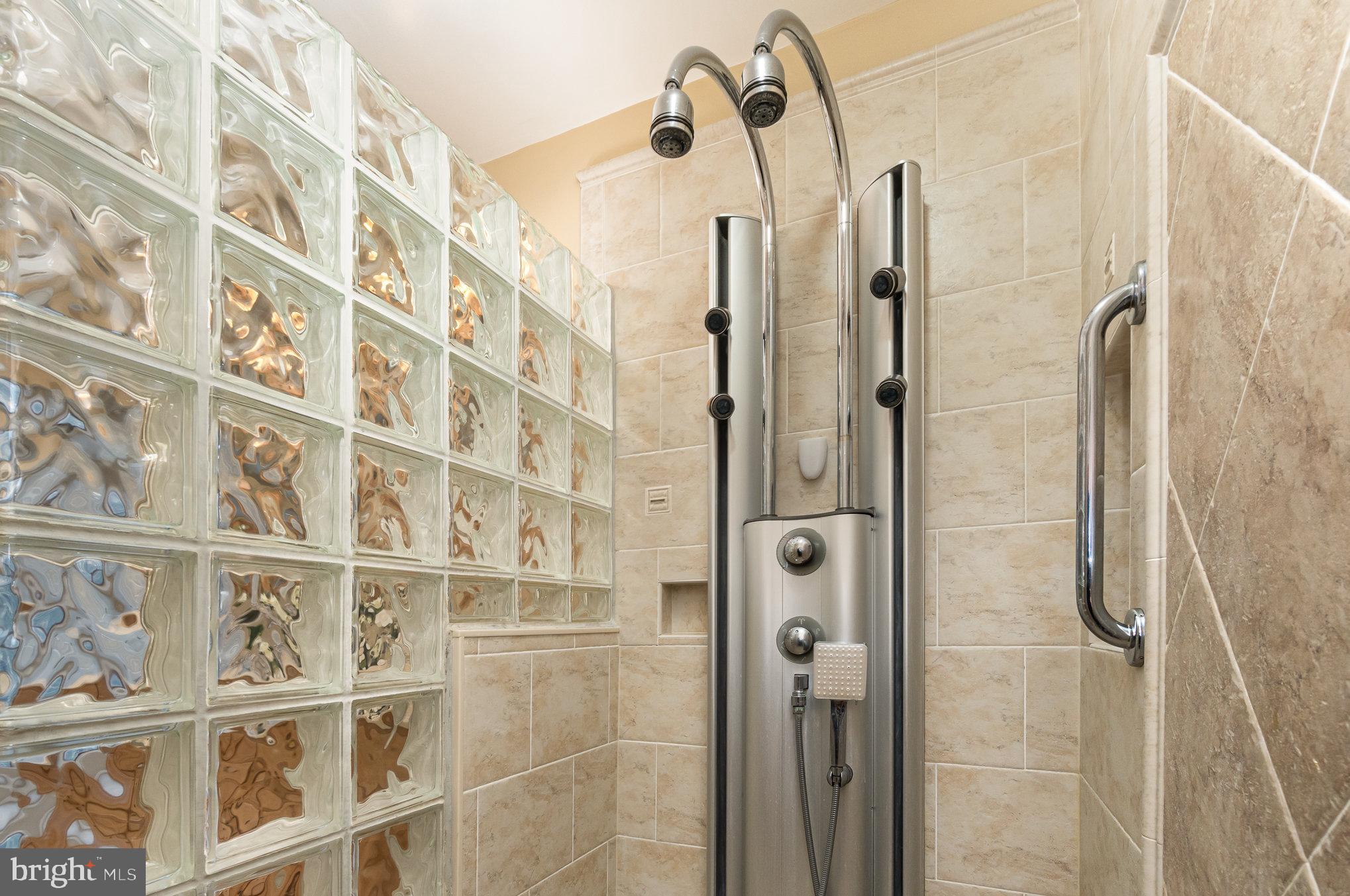 SILVER SPRING TWP - Residential