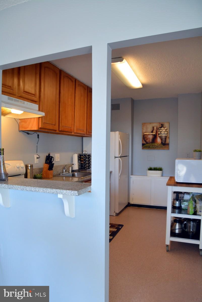 2059 HUNTINGTON AVENUE 311