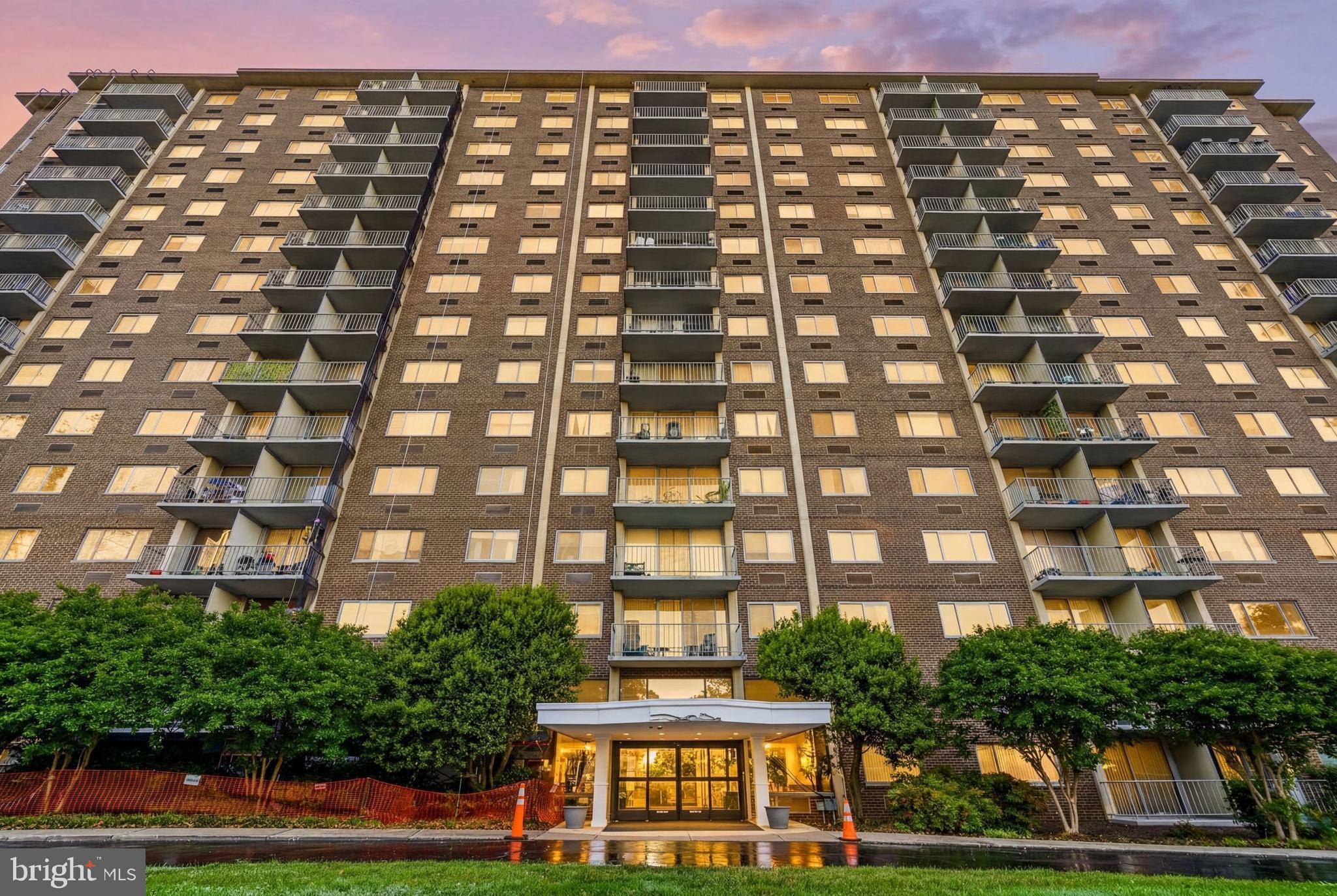 2059 HUNTINGTON AVENUE 311