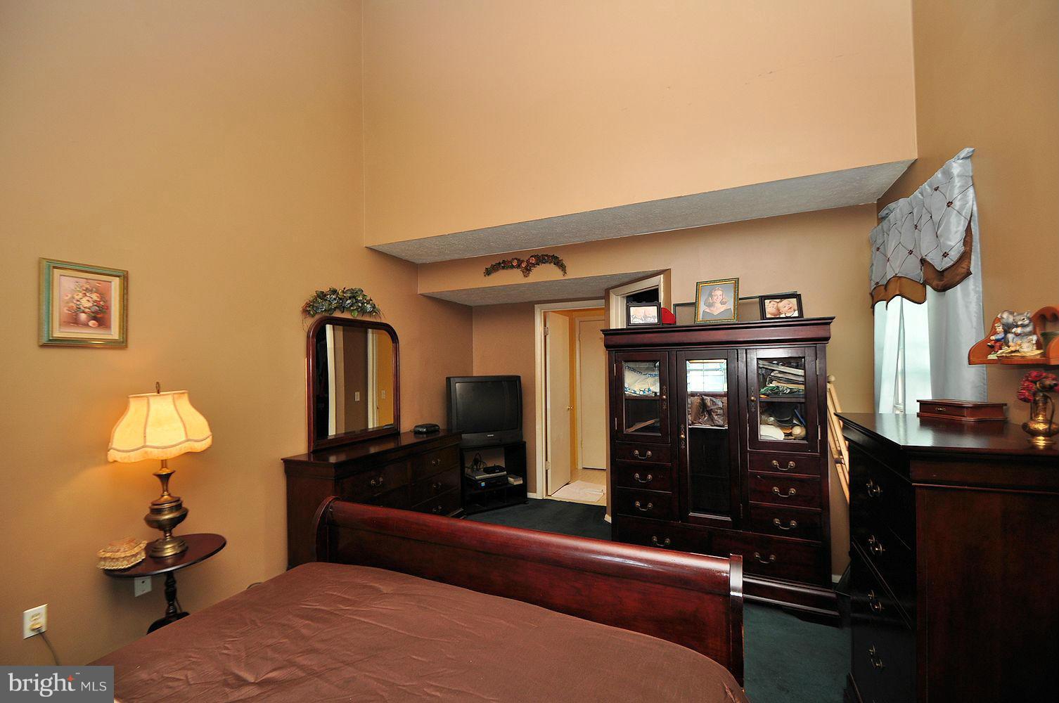 CHESTERFIELD - Residential