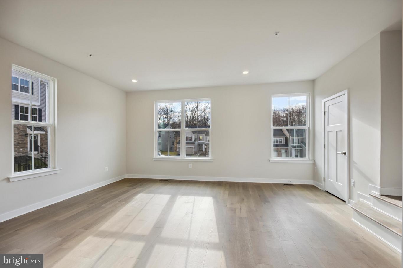 PONDS EDGE - Residential Lease