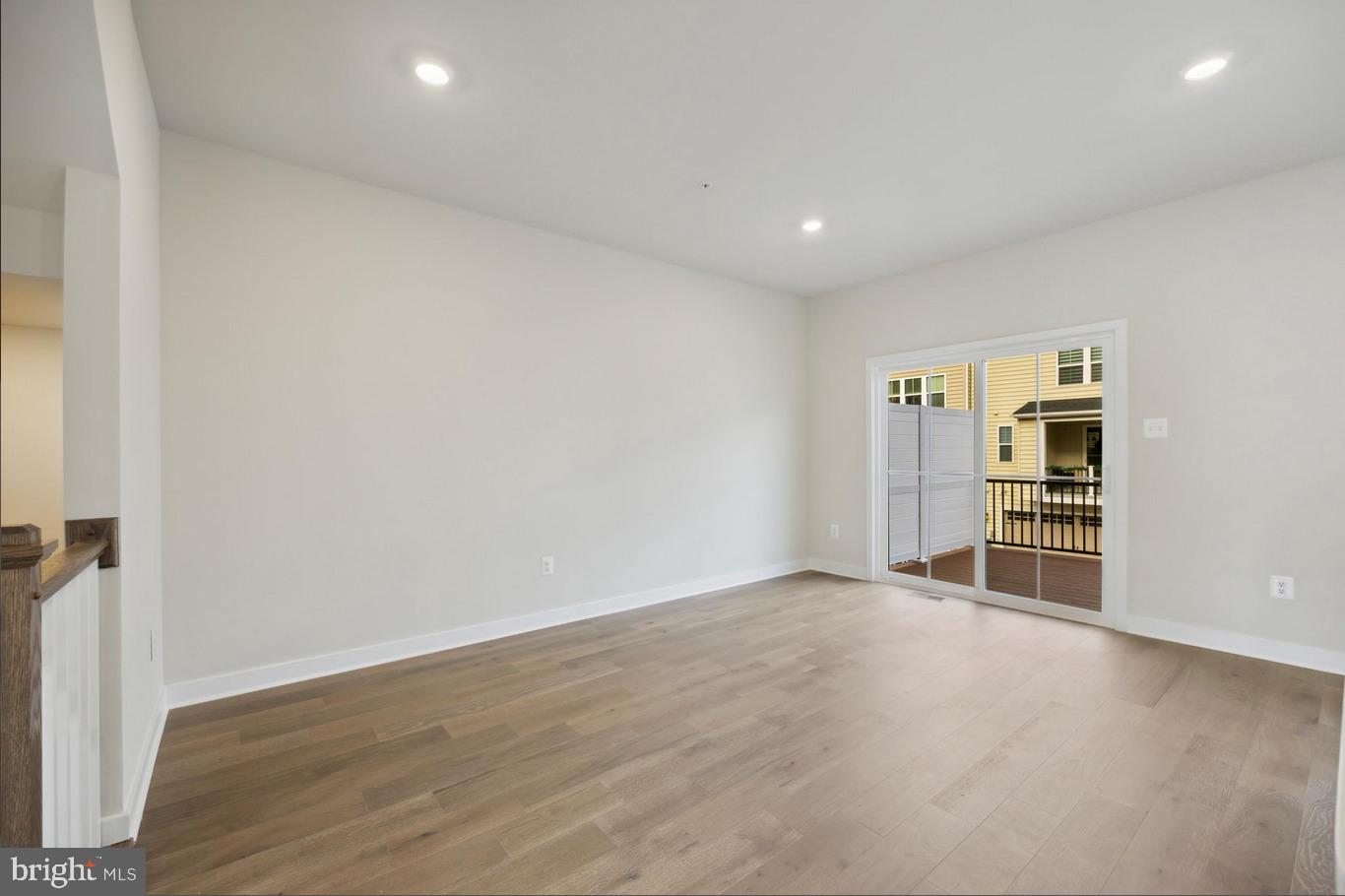 PONDS EDGE - Residential Lease