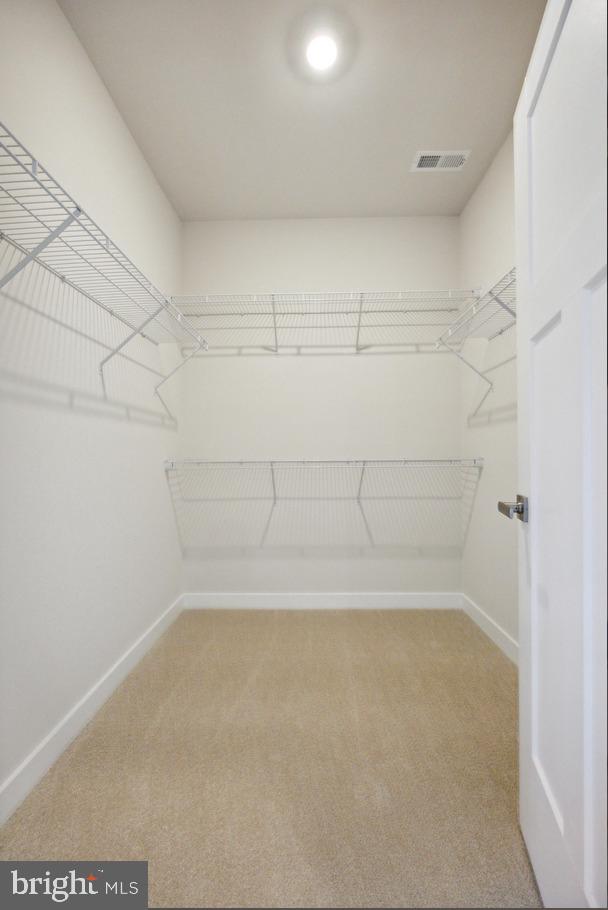 PONDS EDGE - Residential Lease