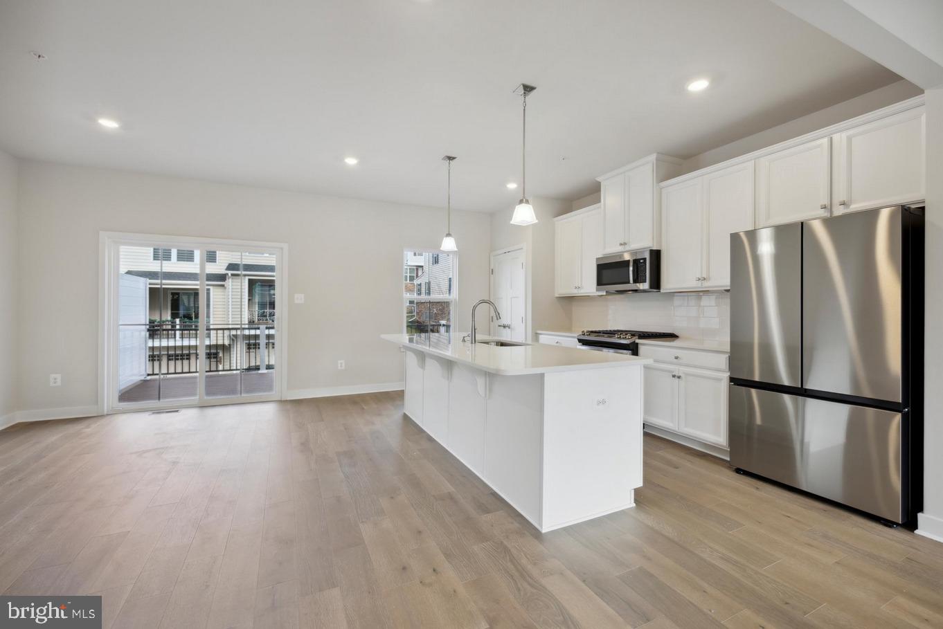 PONDS EDGE - Residential Lease