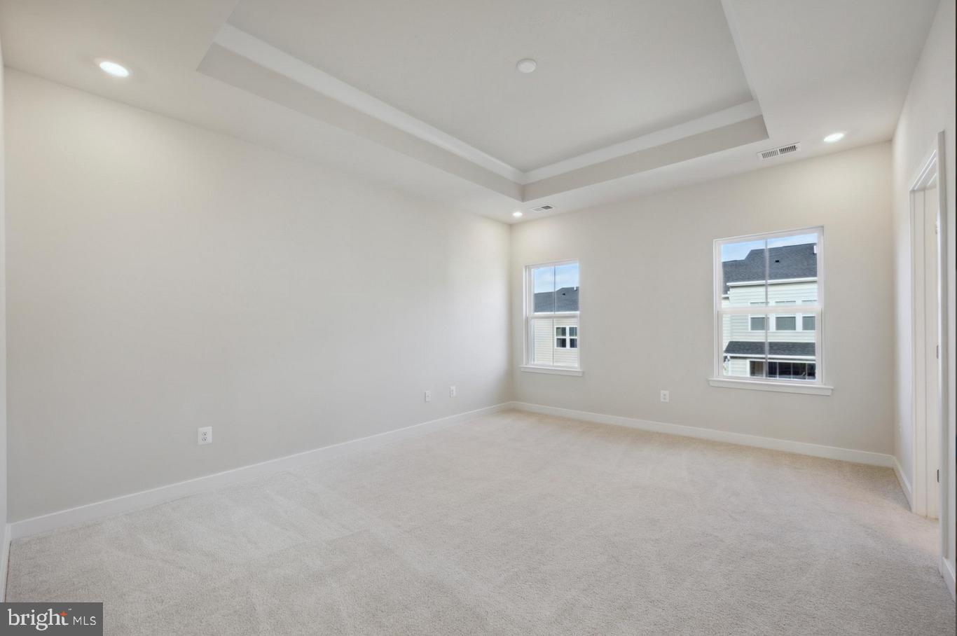 PONDS EDGE - Residential Lease