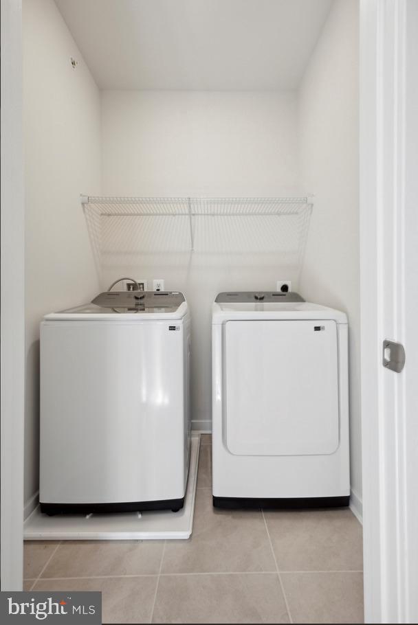 PONDS EDGE - Residential Lease