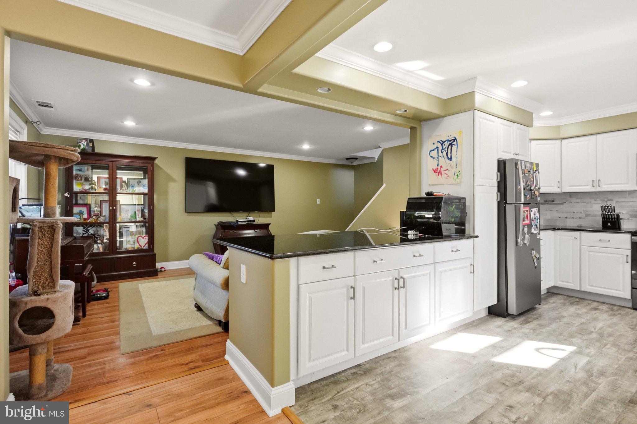 2016 HARBOUR DRIVE E