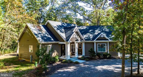 213 BLUE HERON DRIVE WESTMINSTER MD 21157