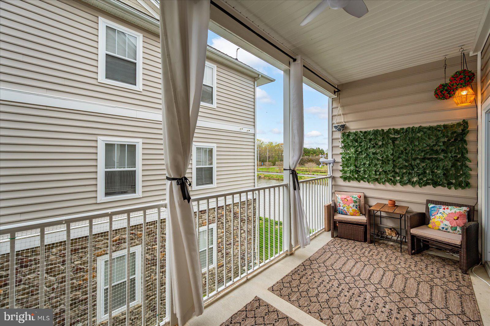 HEARTHSTONE MANOR - Residential