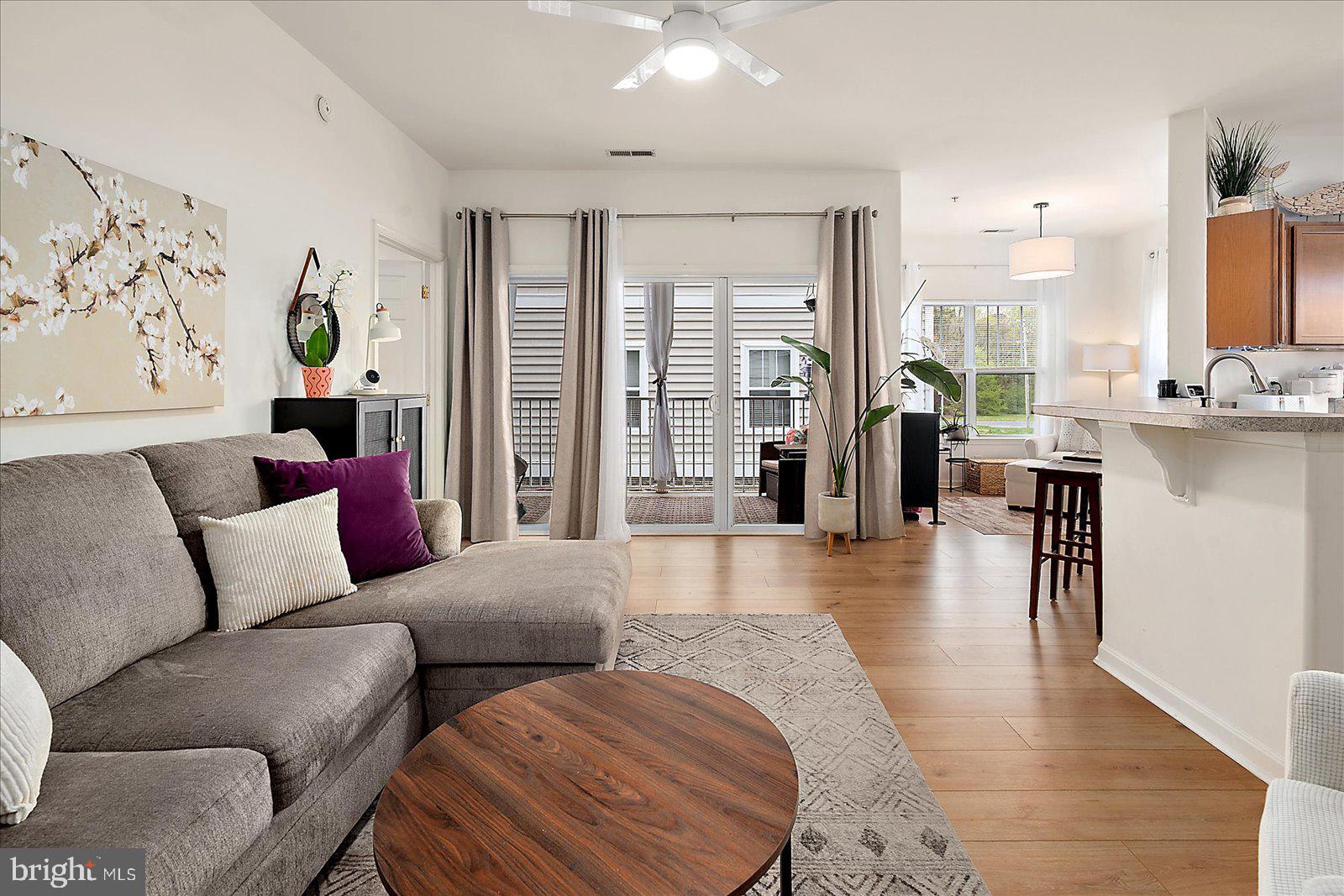 HEARTHSTONE MANOR - Residential