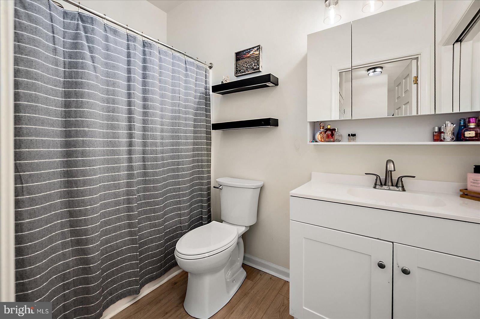 HEARTHSTONE MANOR - Residential