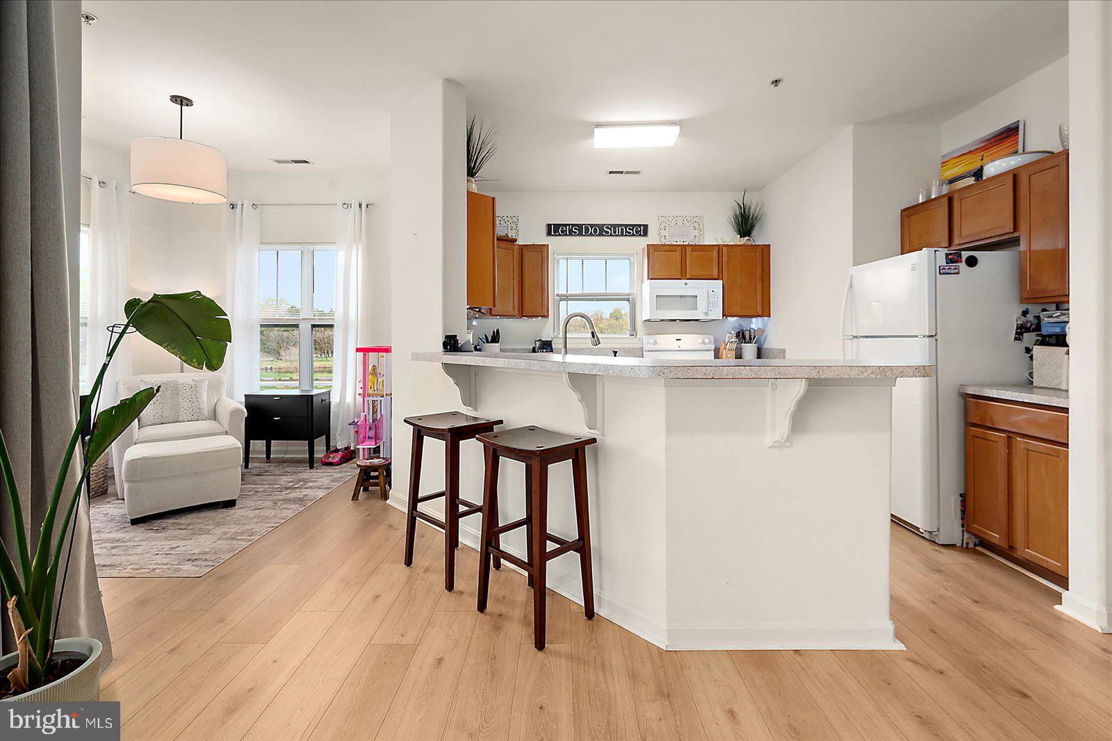 HEARTHSTONE MANOR - Residential