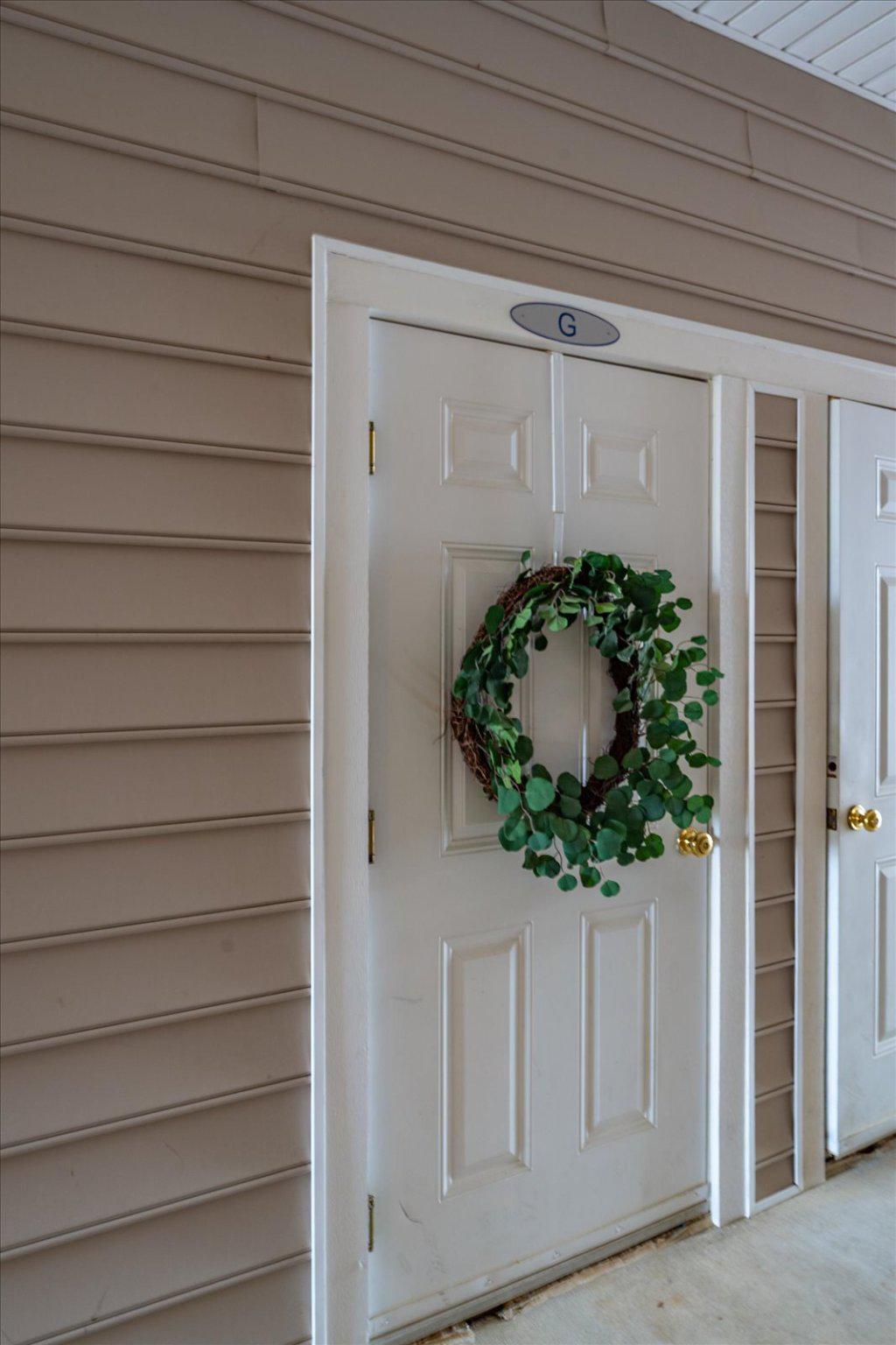 HEARTHSTONE MANOR - Residential