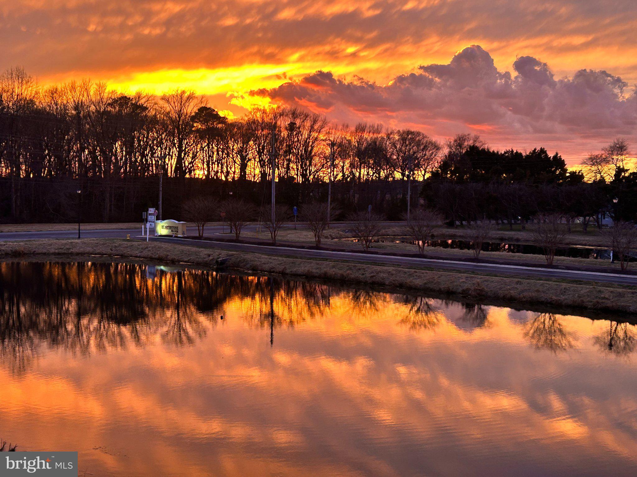 HEARTHSTONE MANOR - Residential