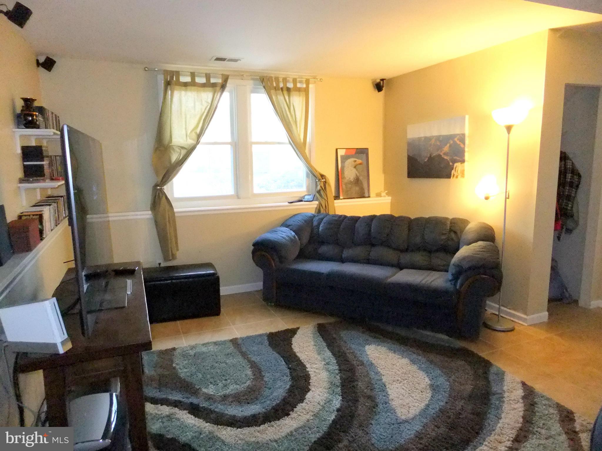 HUNTERS CREEK - Residential