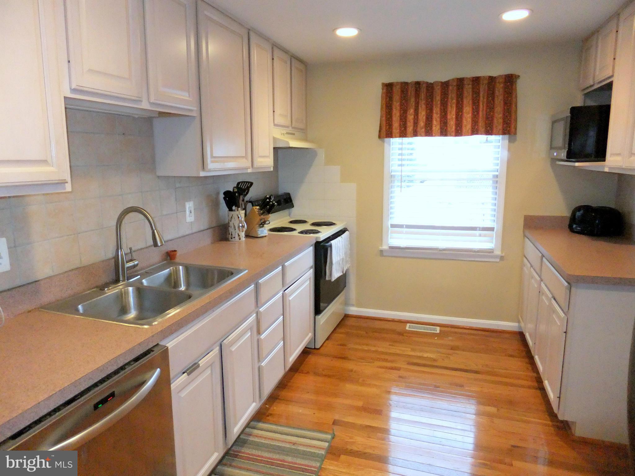 HUNTERS CREEK - Residential