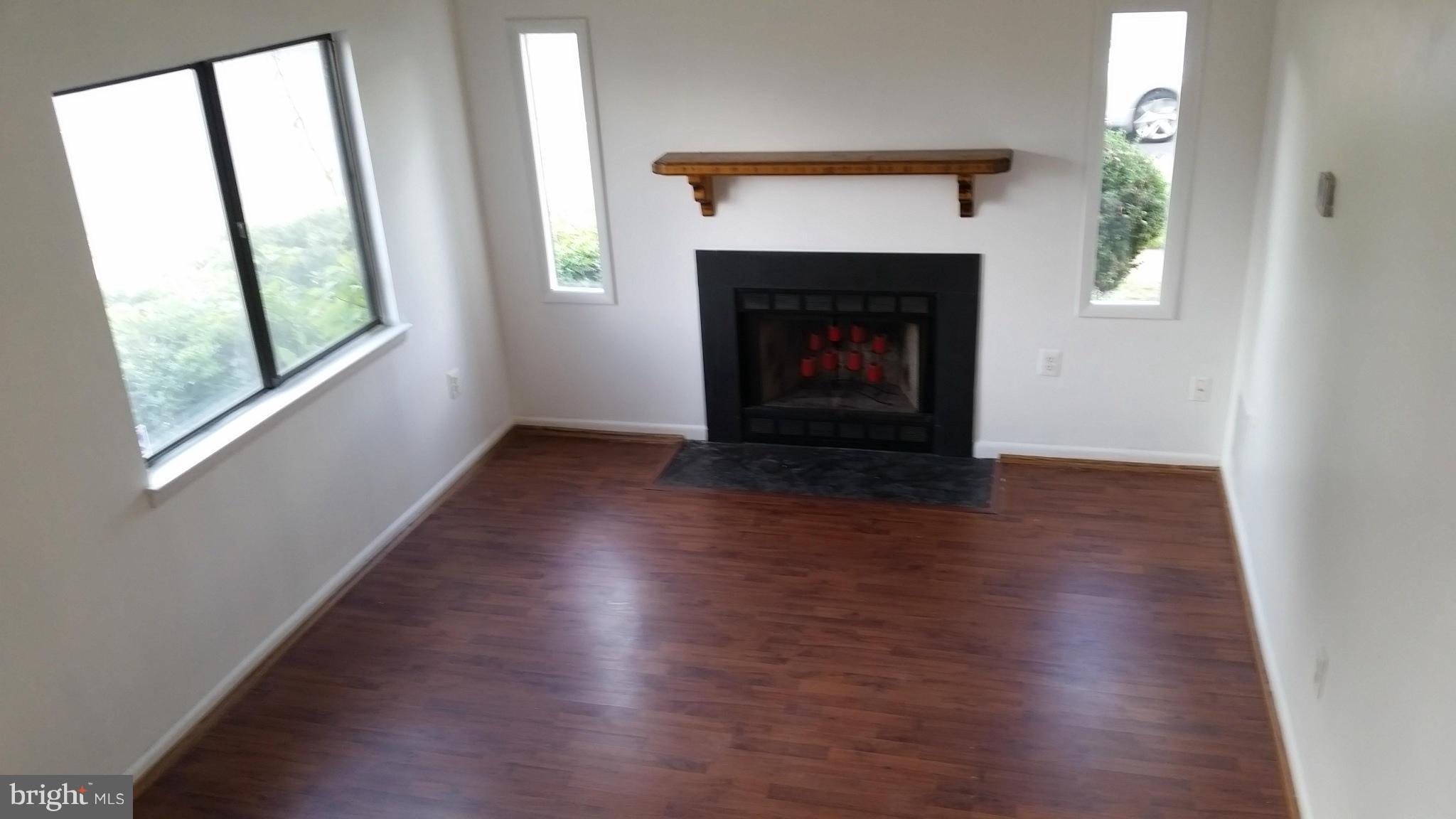 PINEWOOD PARK - Residential