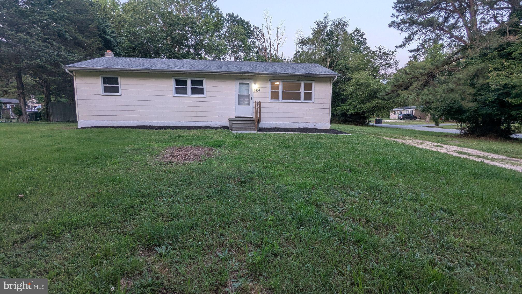 1414 OSBORNE DRIVE