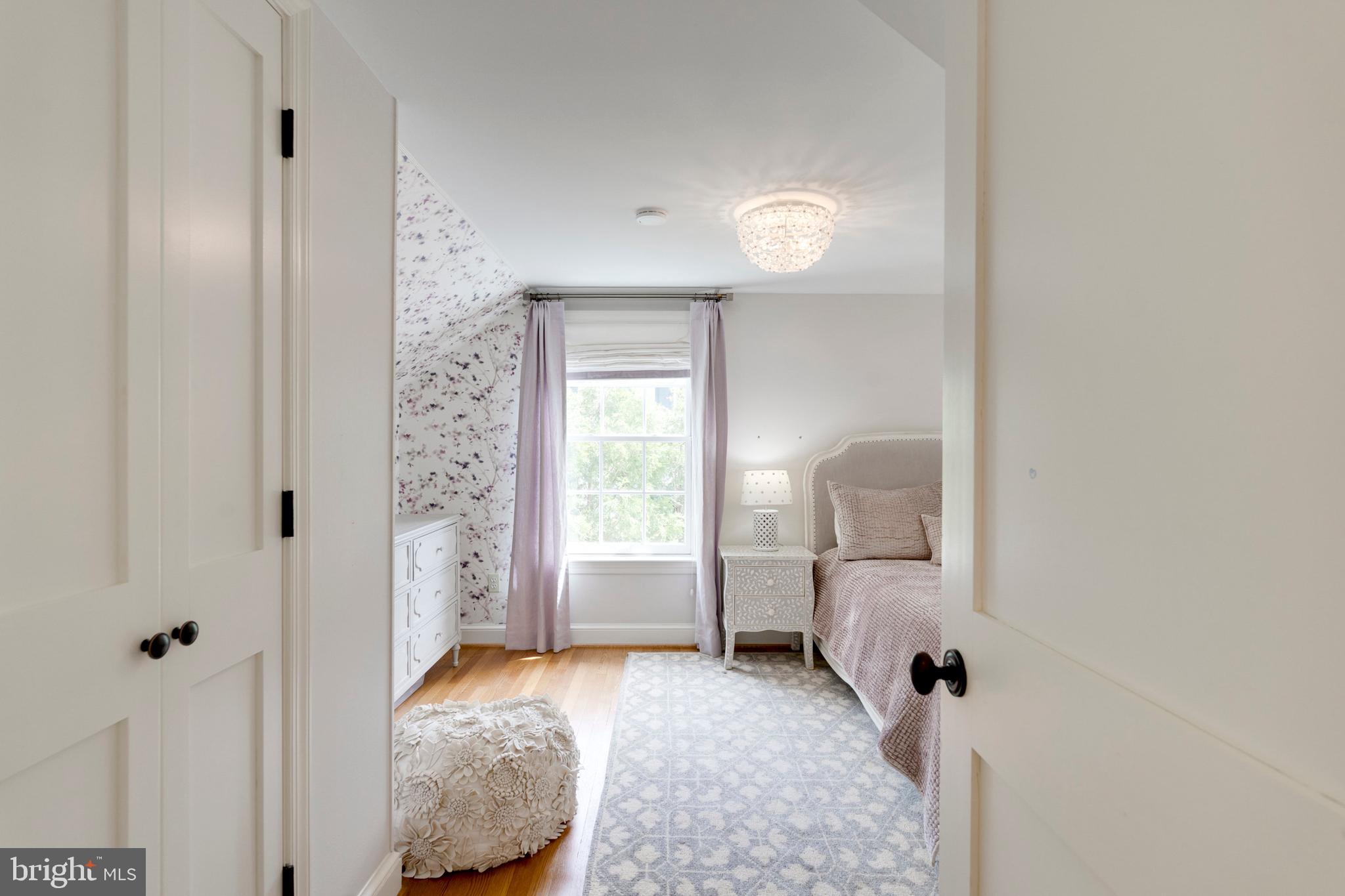 WESTMORELAND HILLS - Residential