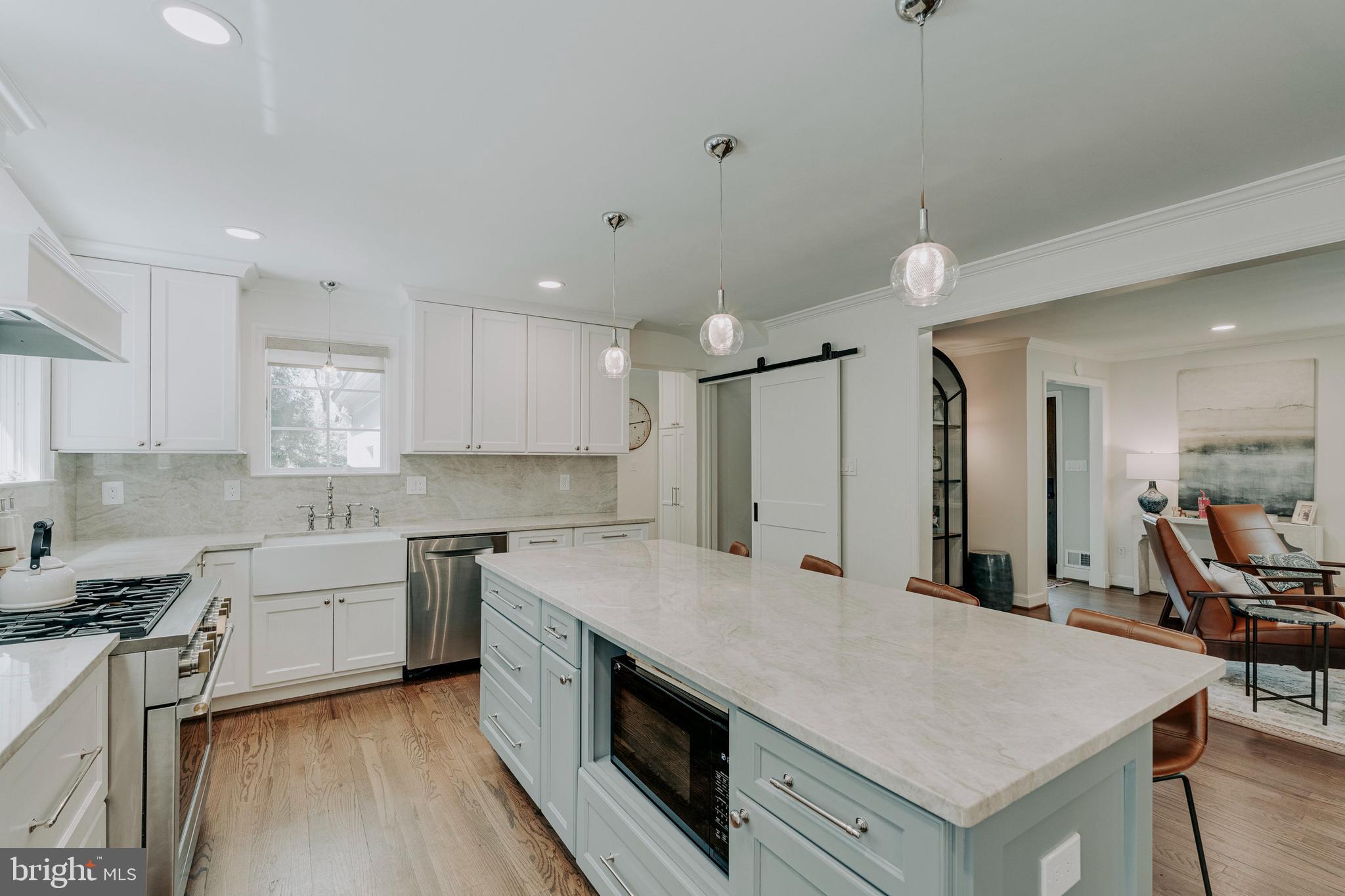 WESTMORELAND HILLS - Residential