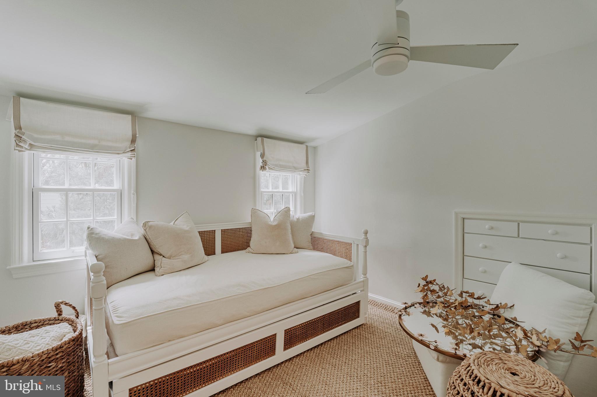 WESTMORELAND HILLS - Residential