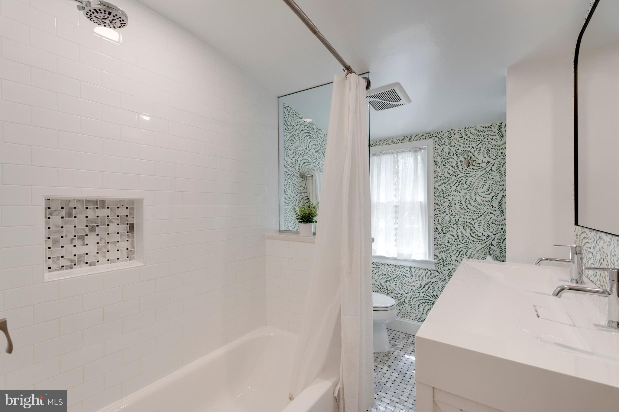 WESTMORELAND HILLS - Residential