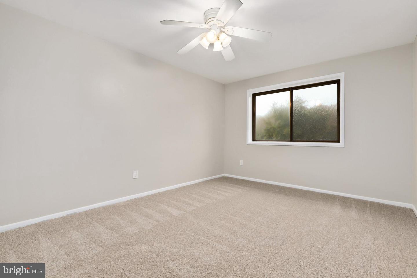 MOSBY WOODS GARDEN - Residential