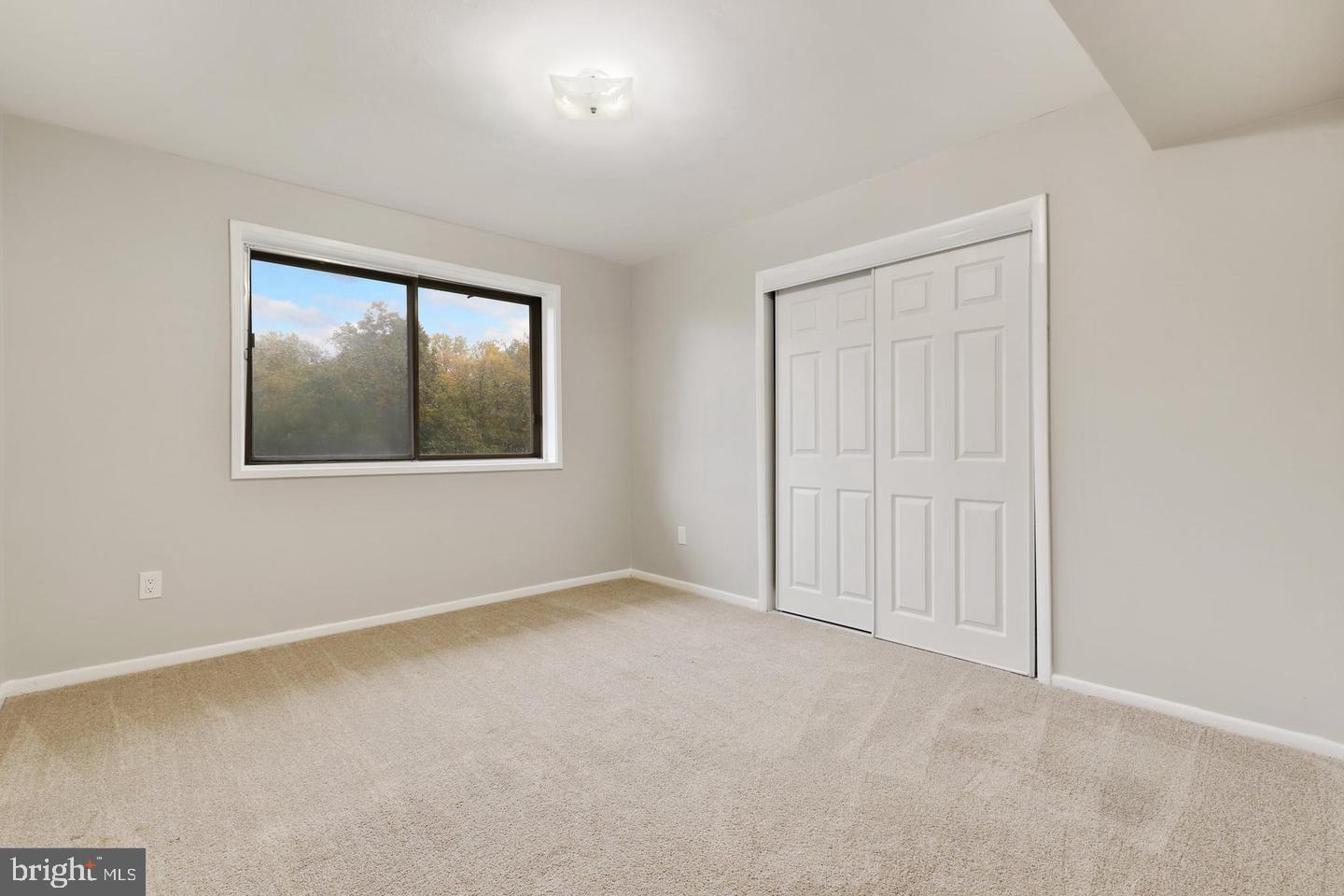 MOSBY WOODS GARDEN - Residential