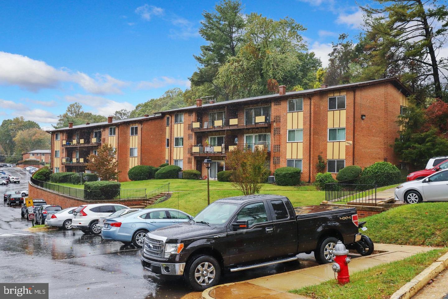 MOSBY WOODS GARDEN - Residential