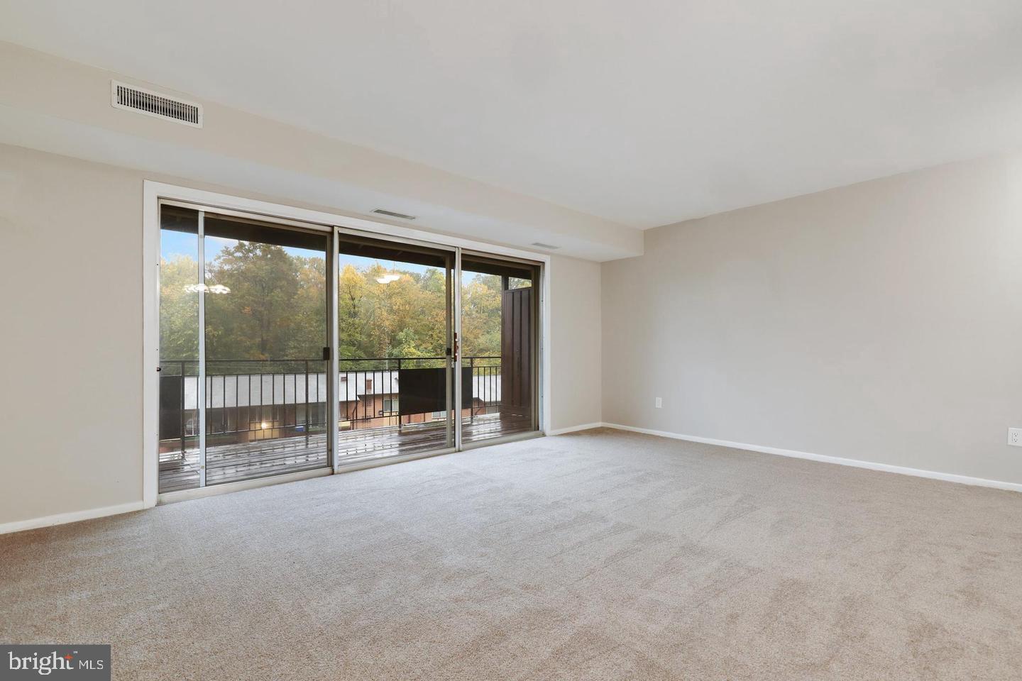 MOSBY WOODS GARDEN - Residential