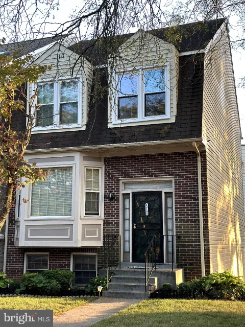 MLS: MDMC2255488