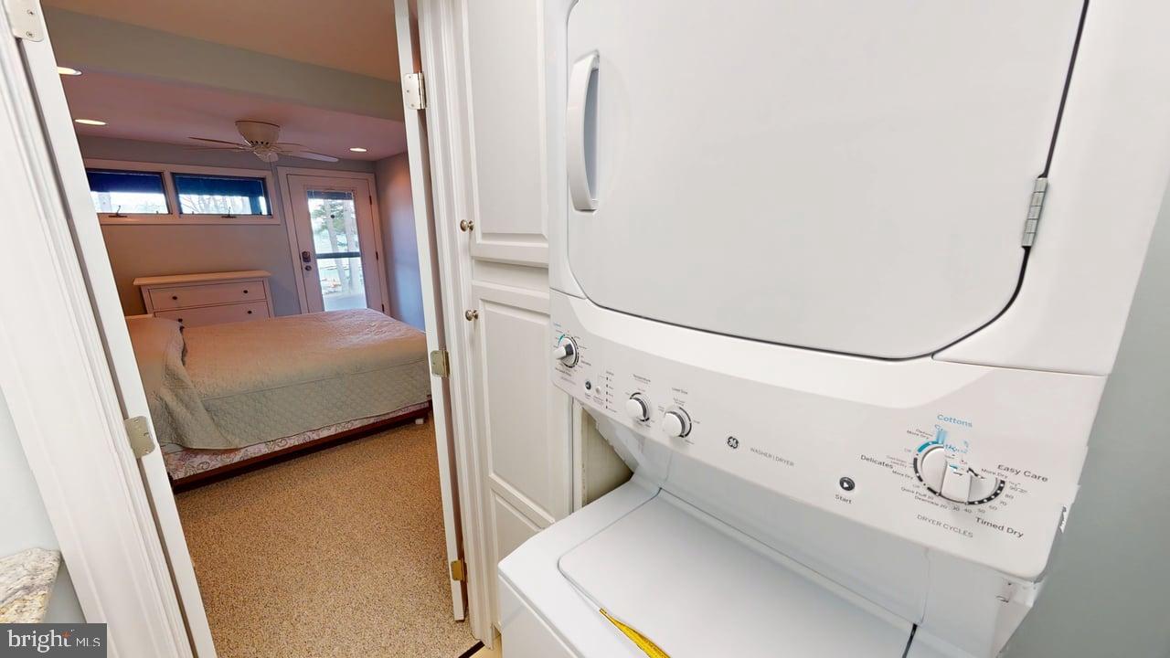 FOUR HOOPPOLE - Residential