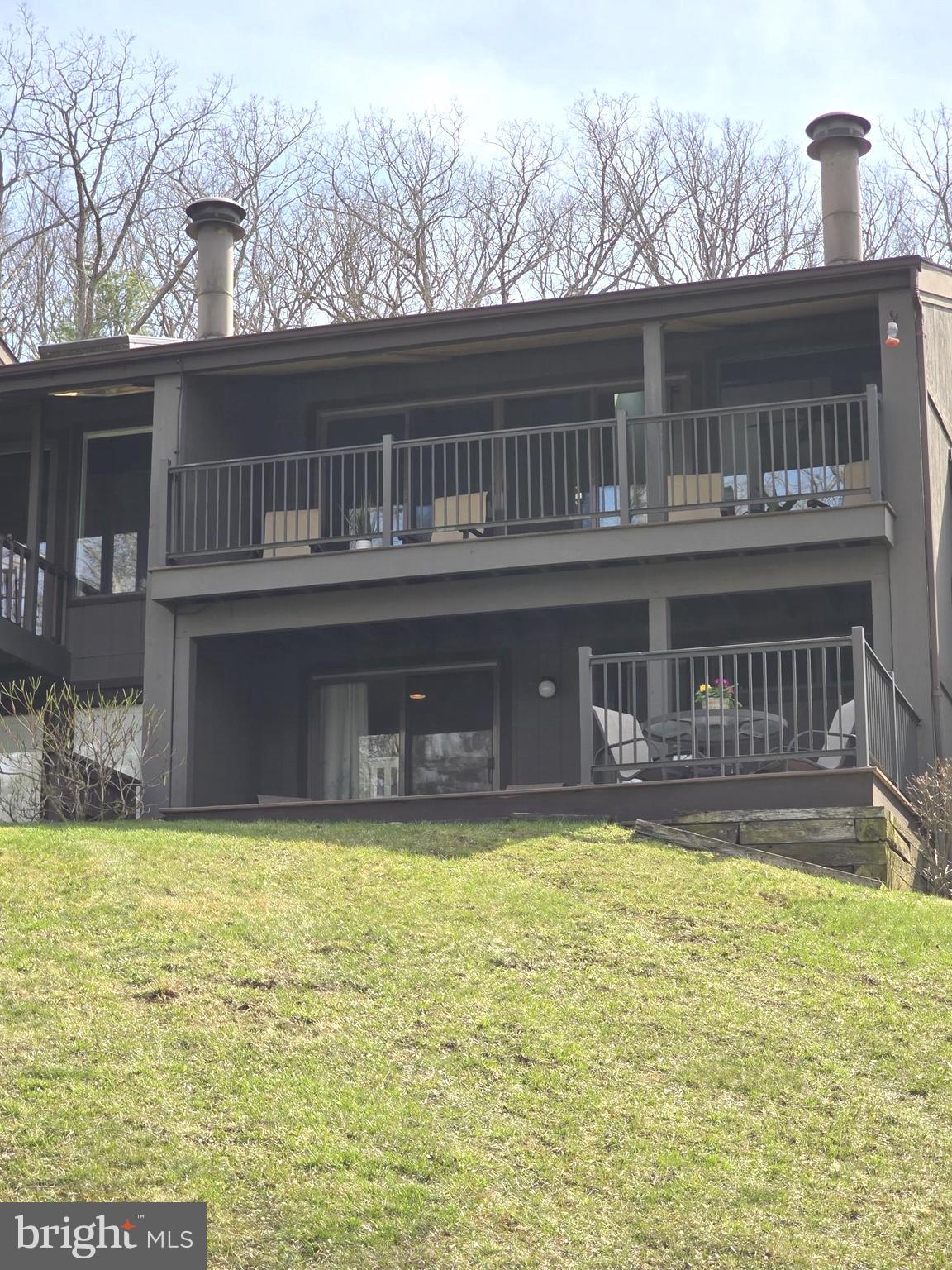 FOUR HOOPPOLE - Residential