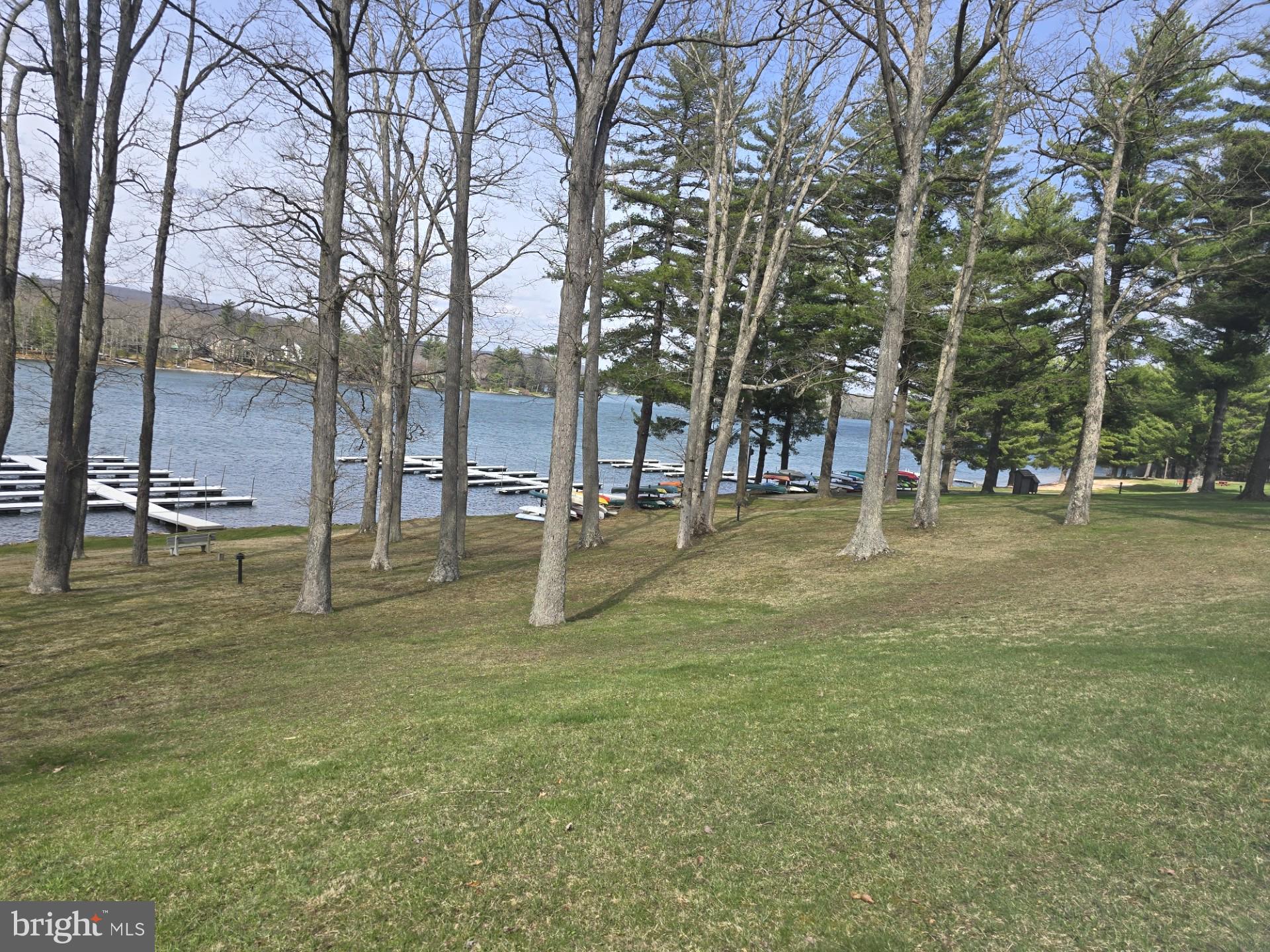 FOUR HOOPPOLE - Residential