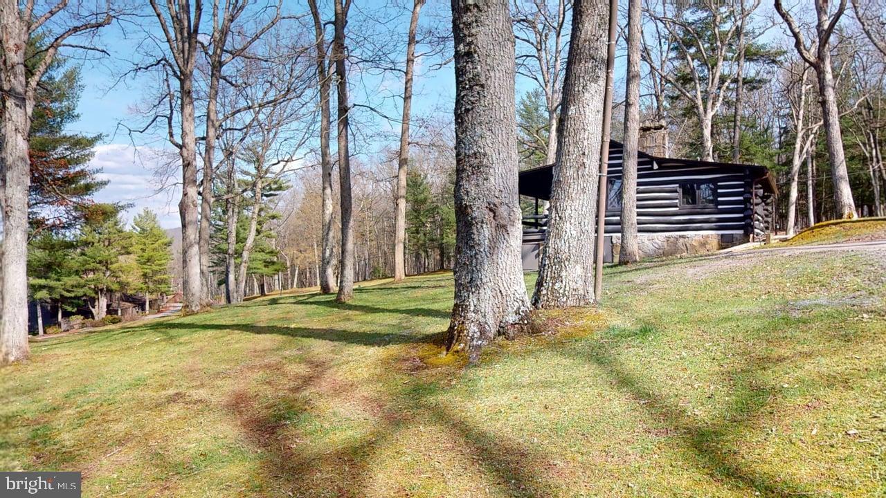 FOUR HOOPPOLE - Residential