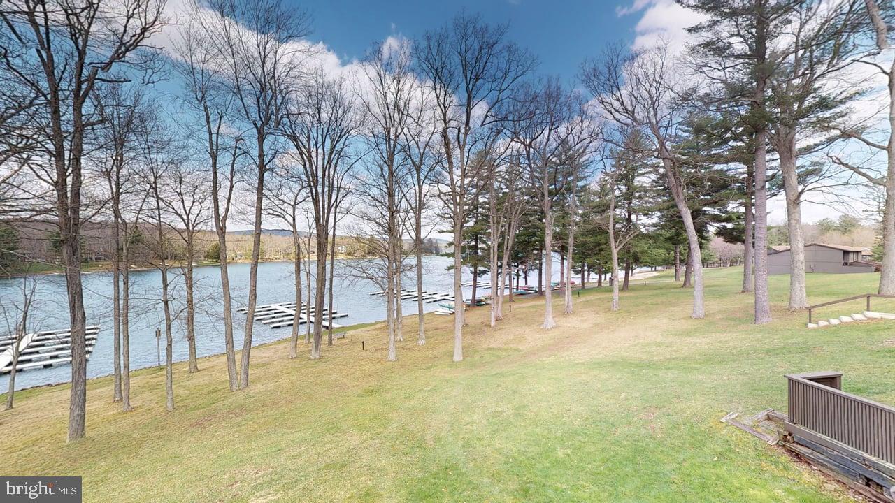 FOUR HOOPPOLE - Residential