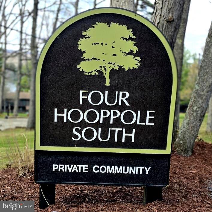 FOUR HOOPPOLE - Residential