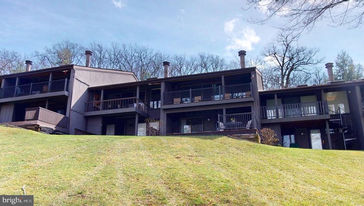 FOUR HOOPPOLE - Residential