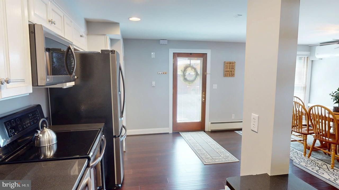 FOUR HOOPPOLE - Residential