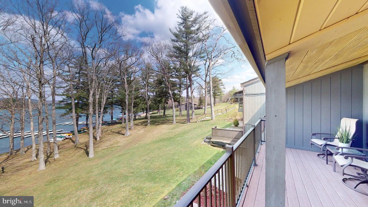 FOUR HOOPPOLE - Residential