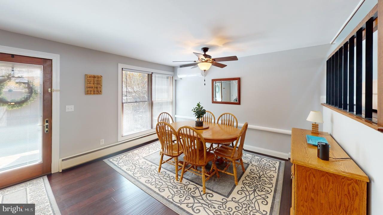 FOUR HOOPPOLE - Residential