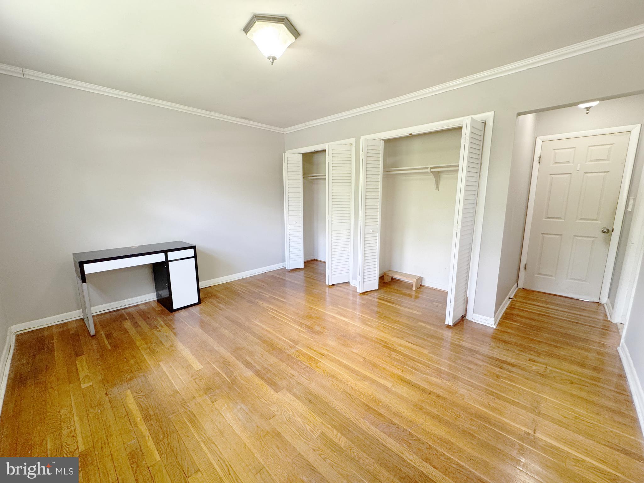 COLLEGE PARK - Residential